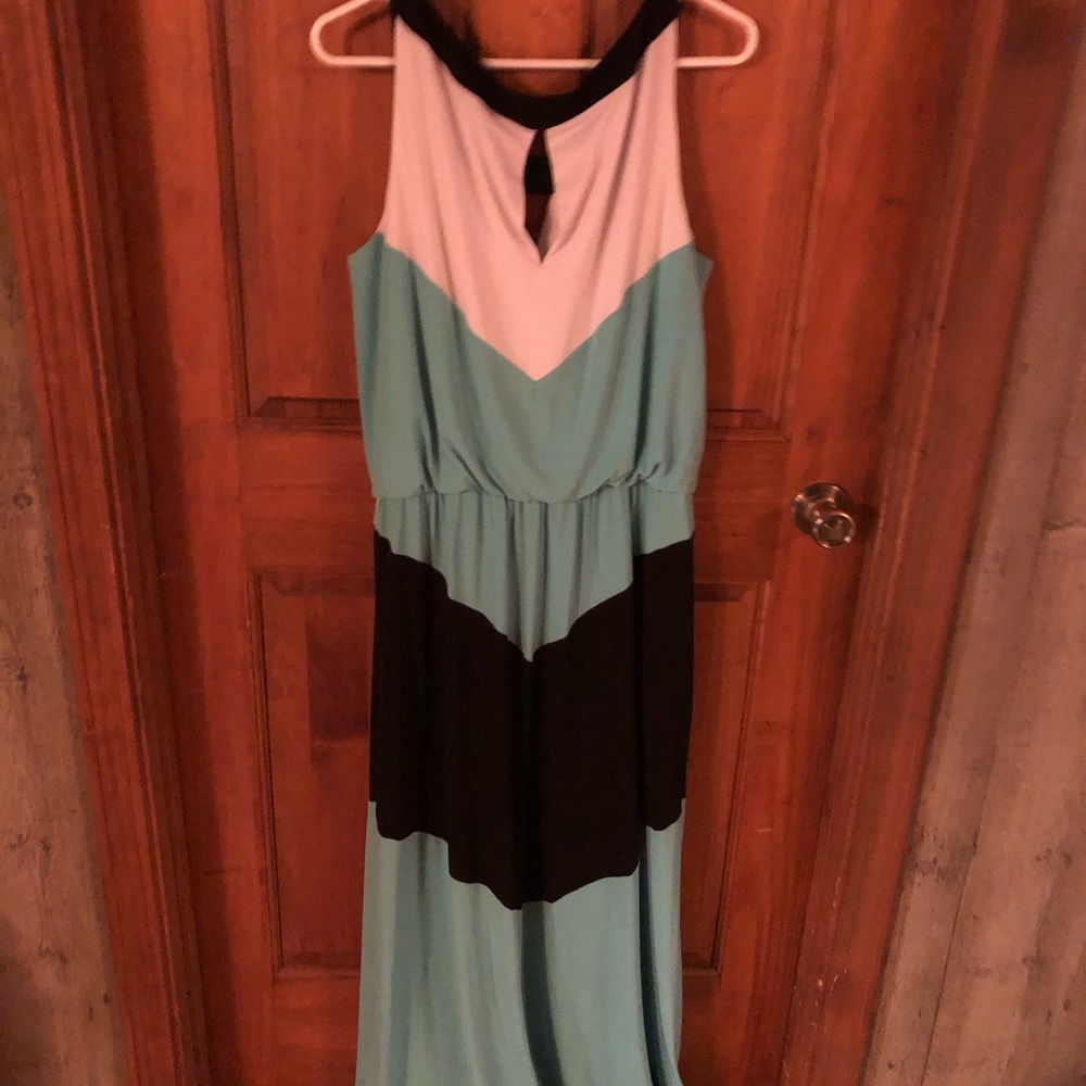 Beautiful comfortable maxi dress